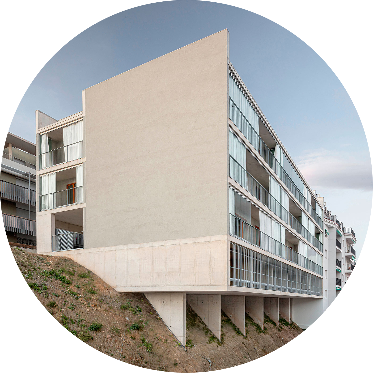 MONTGAT por dataAE + Xavier Vendrell Estudio