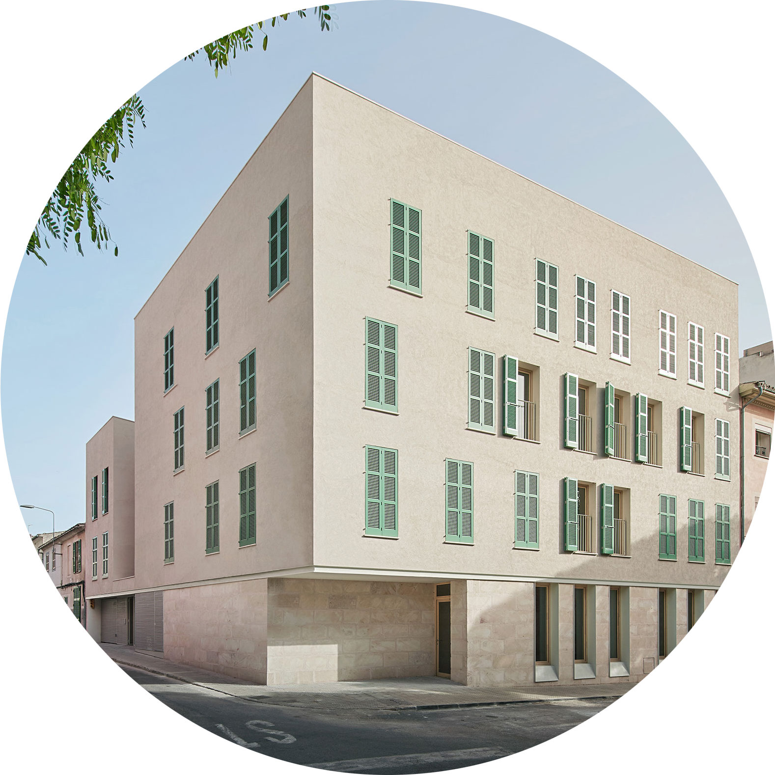 11 public protection housing by Oliveras Boix Arquitectes + Cati Mestre. Photograph by José Hevia.