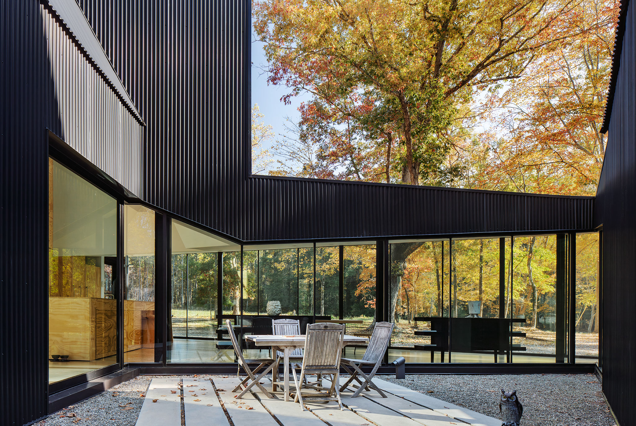 Steeplechase House por Brooks + Scarpa. Fotografía por Mark Herboth.