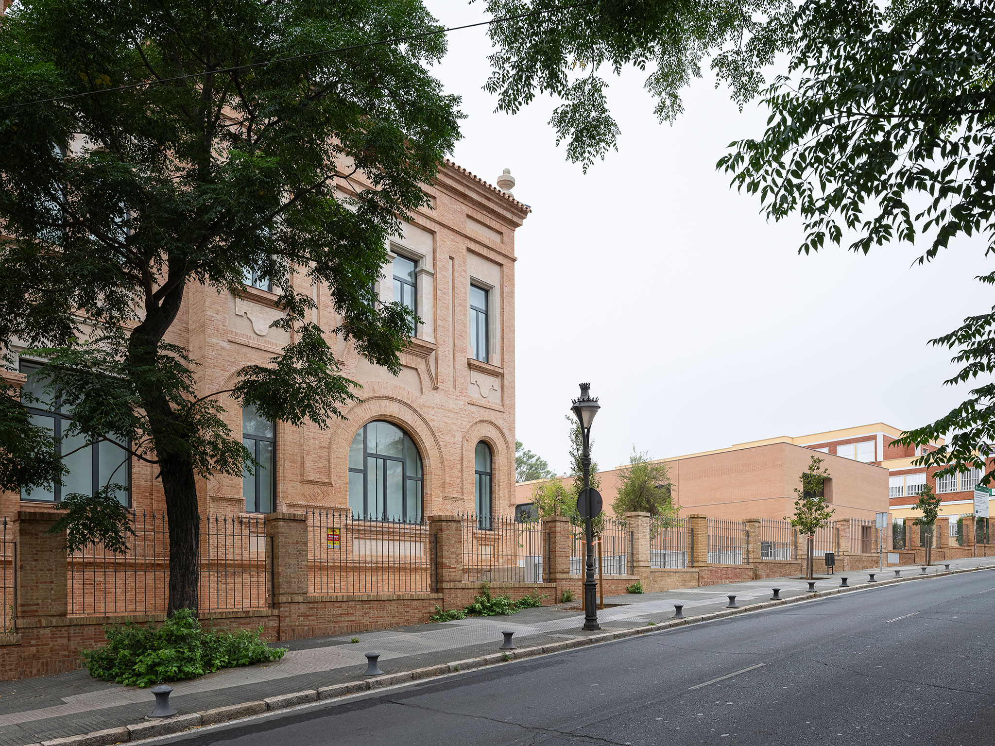 Rehabilitación del Instituto La Rábida por Francisco Marqués Vilaplana y Luis Rubio Marín. Fotografía por Fernando Alda.