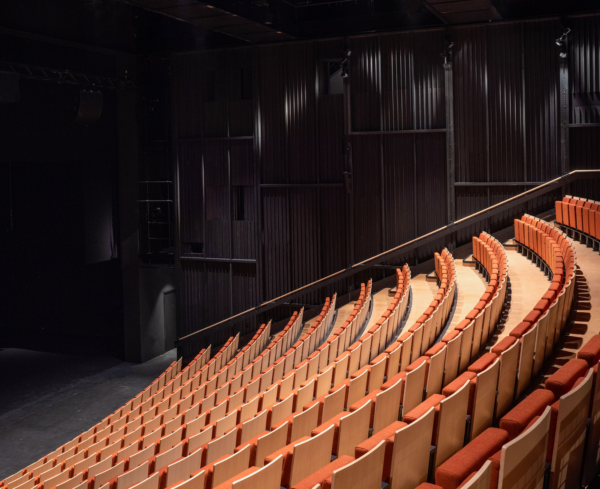 Sadler’s Wells Dance Theatre by O'Donnell + Tuomey. Photograph by Peter Cook.