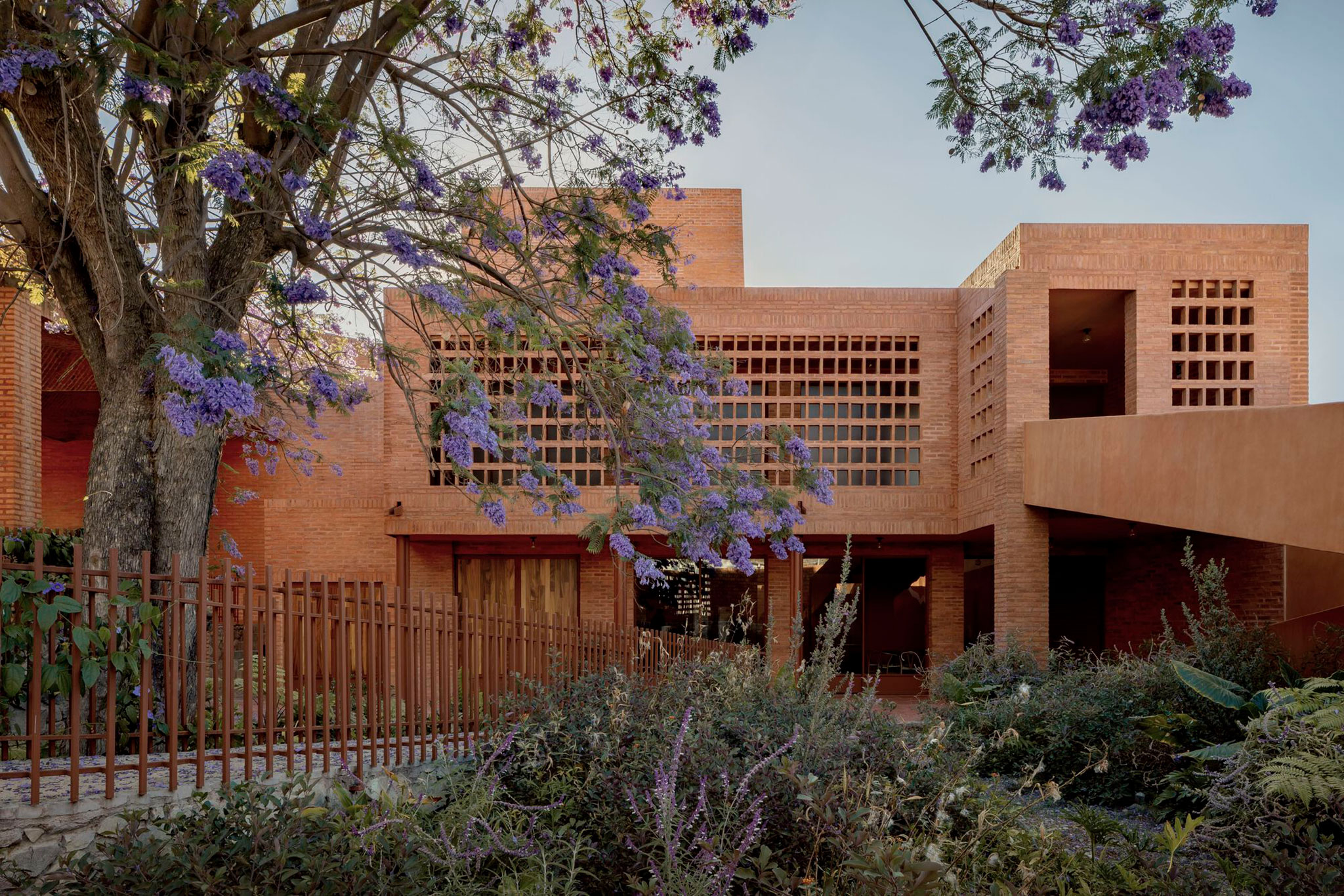 Centro para la Cultura y las Artes de la Ribera por ATELIER ARS. Fotografía por César Béjar.