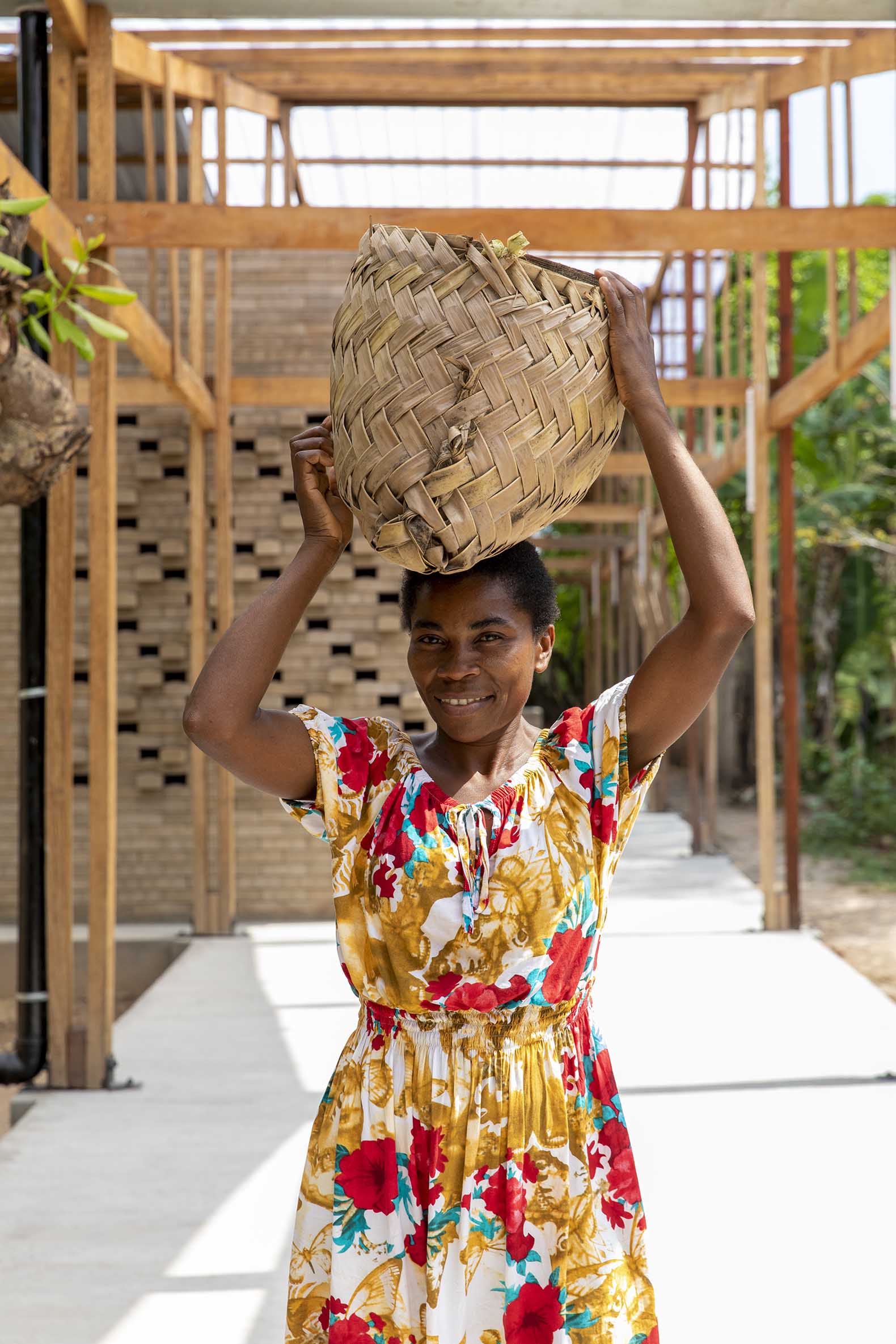 Coconut Harvester Center by Estudio Flume. Potograph by Maíra Acayaba.  Centro recolector de cocos por Estudio Flume. Fotografía de Maíra Acayaba.