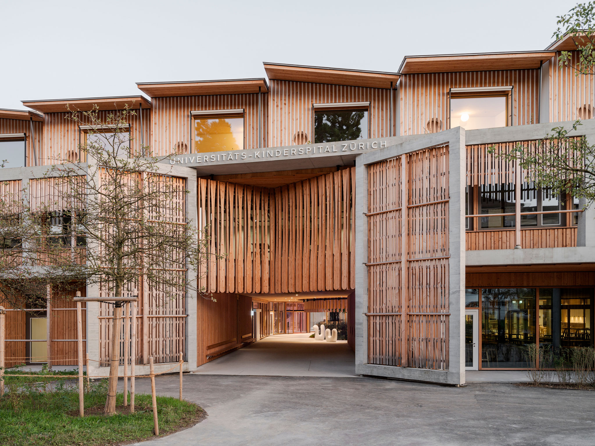 377 Kinderspital Zürich by Herzog & de Meuron. Photograph by Maris Mezulis