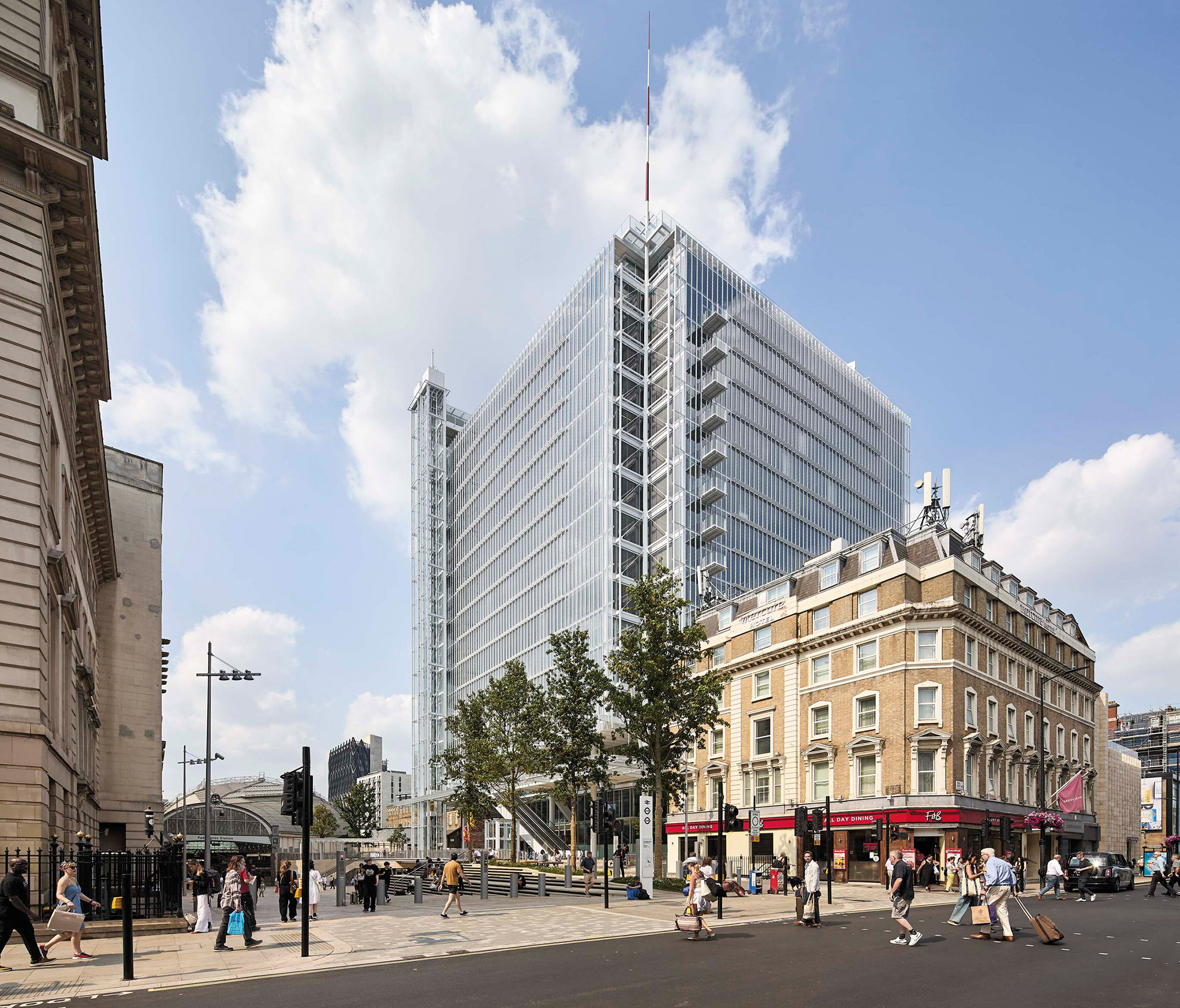 Paddington Square by Renzo Piano Building Workshop. Photogrpah by  Hufton + Crow