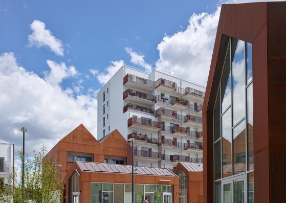 Le Cours des Arts. Un complejo residencial integrador por a/LTA. Fotografía por S. Chalmeau Le Cours des Arts. Un complejo residencial integrador por a/LTA. Fotografía por S. Chalmeau