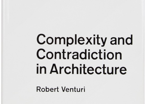 Portada de Complejidad y Contradicción en la Arquitectura, publicado por el MoMA.