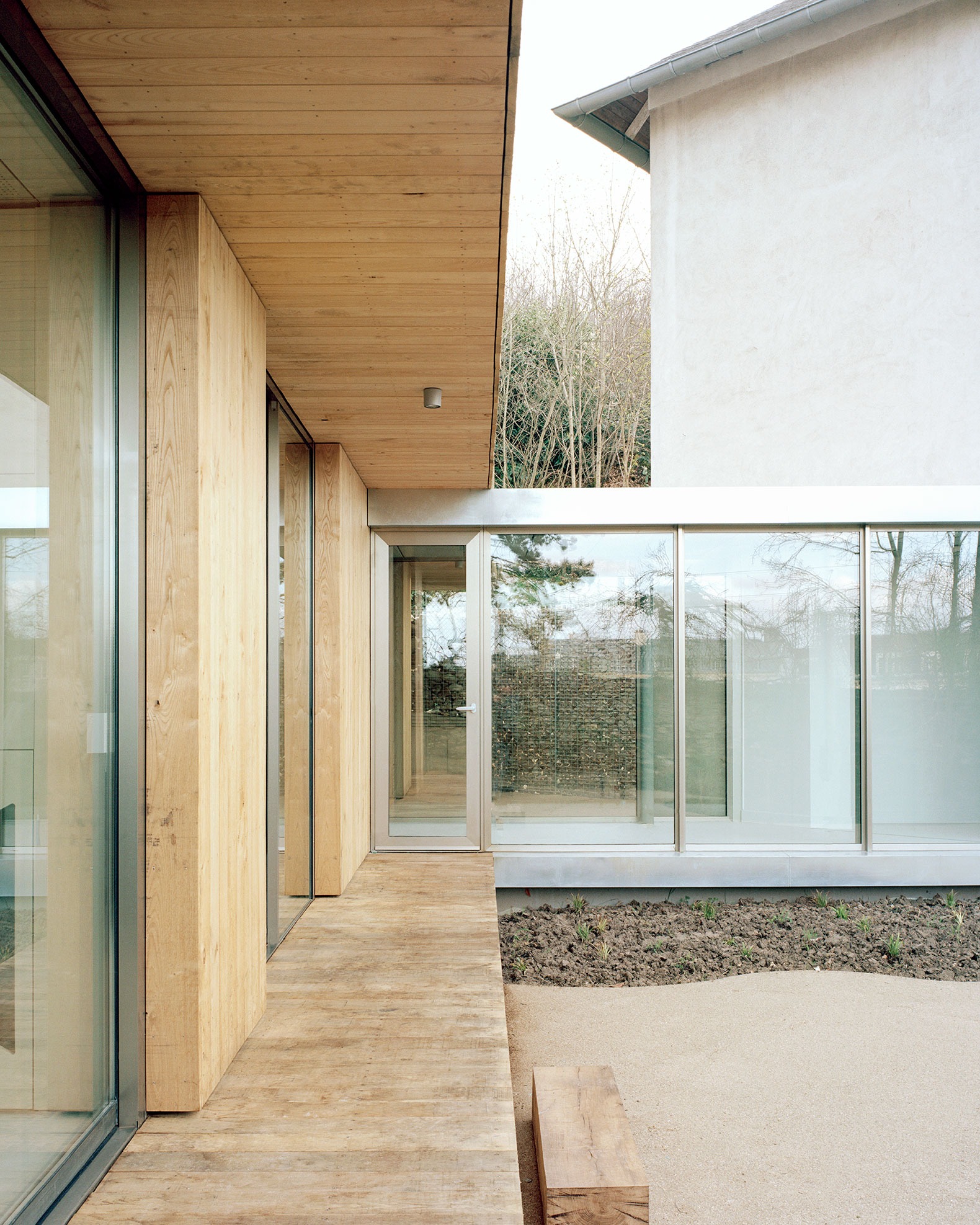 L’office National des Forêts de Versailles por Atelier Delalande Tabourin. Fotografía por Maxime Delvaux.