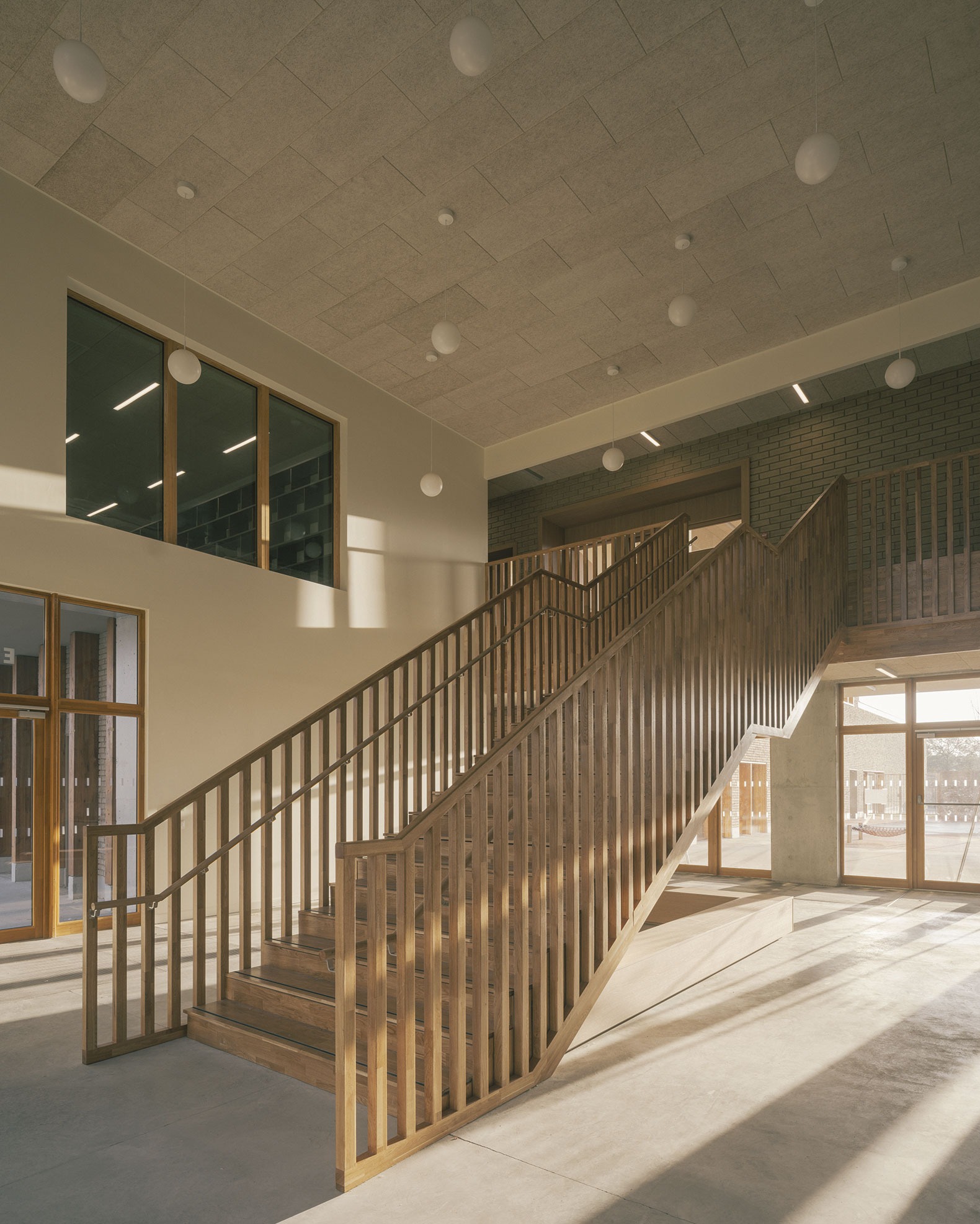 "Claudie Haigneré" School Group by Vallet de Martinis Architectes. Photograph by Charly Broyez