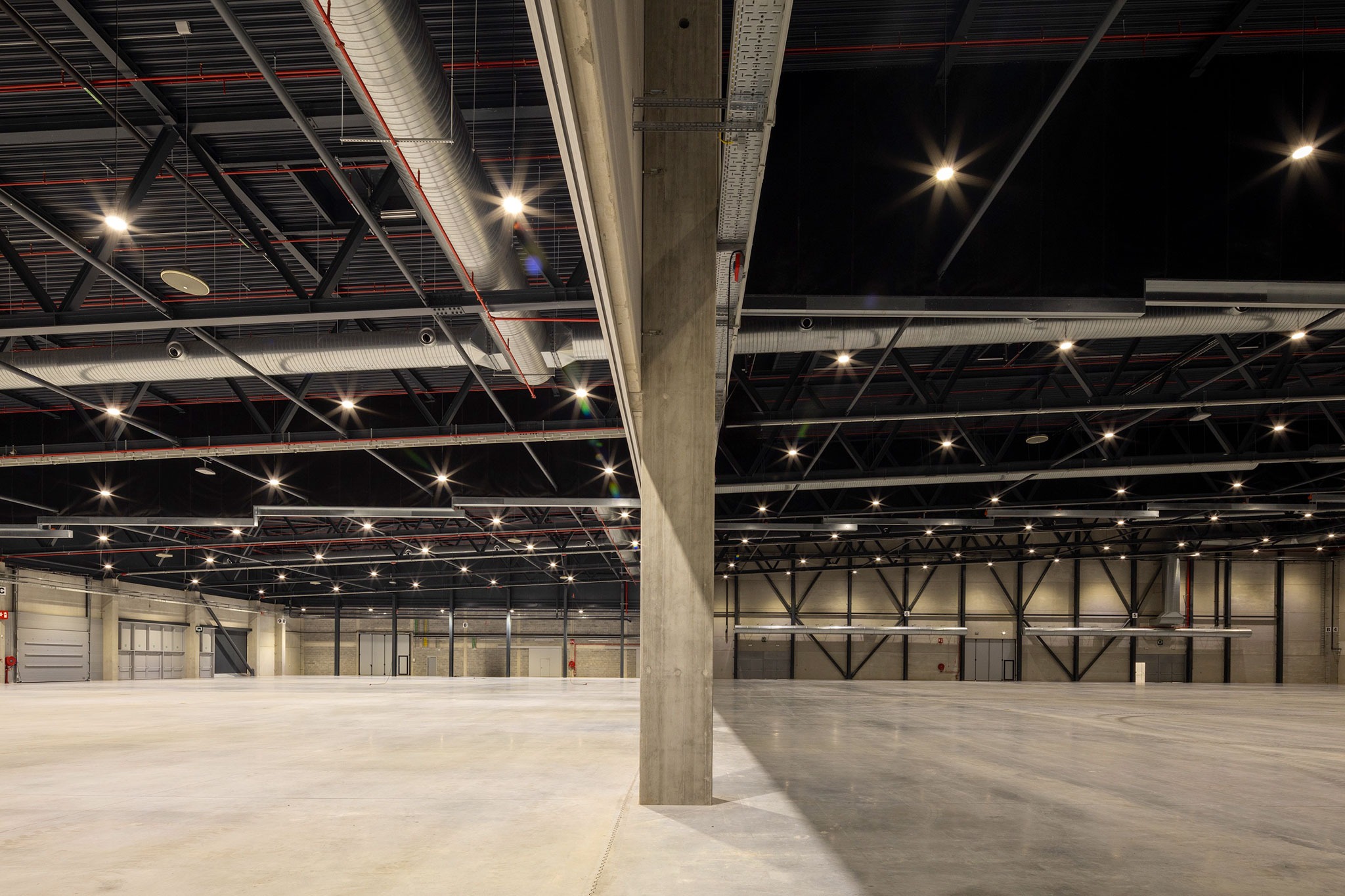 New Exhibition Hall Liège Expo by Francisco Mangado. Photograph by Juan Rodríguez New Exhibition Hall Liège Expo by Francisco Mangado. Photograph by Juan Rodríguez
