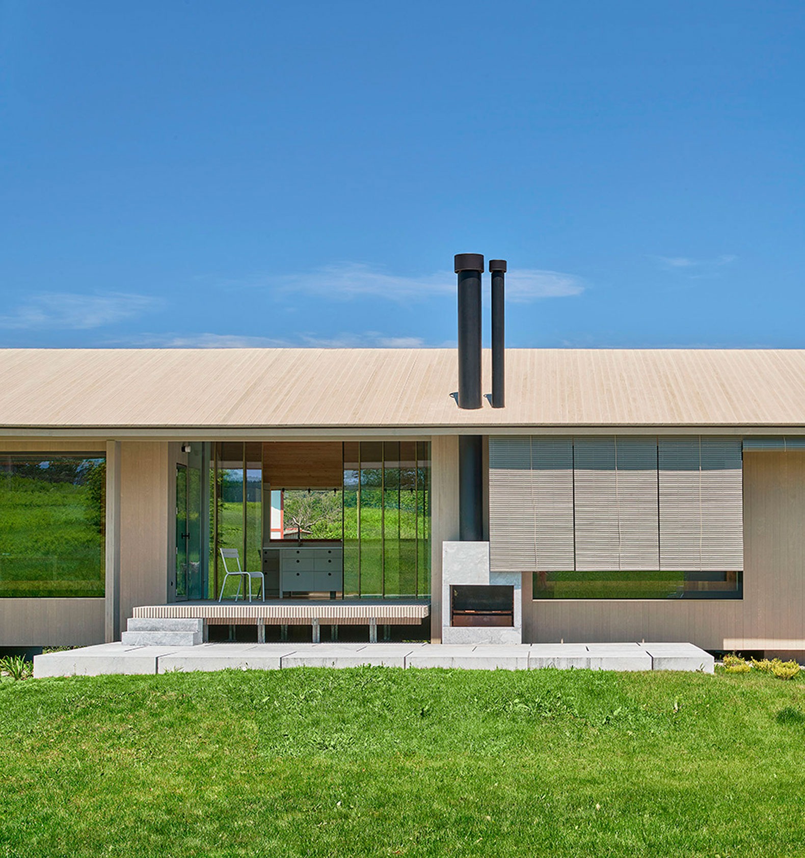 Casa en Arteaga por Emiliano López Mónica Rivera Arquitectos. Fotografía por José Hevia.