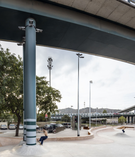 SCOB: Skate Park in Baró de Viver, Barcelona. Photograph by ®Adria_Goula