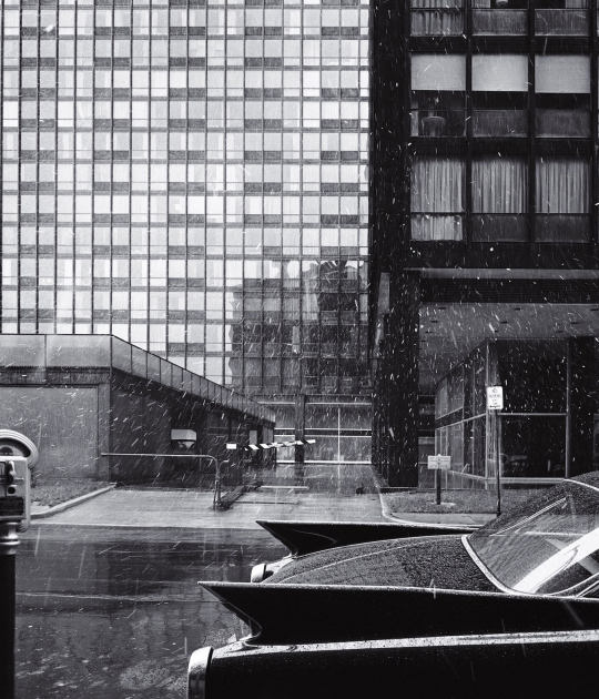 Balthazar Korab (Hungarian, 1926–2013), 860–880 Lake Shore Drive Apartments, Chicago, IL, 1960. Chromogenic print with metallic paper base, 11 x 11 inches. Courtesy Korab Image, Christian Korab, Minnesota. © 2018 Korab Image. Balthazar Korab (Hungarian, 1926–2013), 860–880 Lake Shore Drive Apartments, Chicago, IL, 1960. Chromogenic print with metallic paper base, 11 x 11 inches. Courtesy Korab Image, Christian Korab, Minnesota. © 2018 Korab Image.