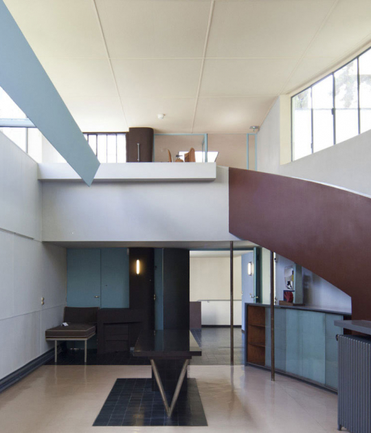 Casa La Roche-Jeanneret por Le Corbusier. Fotografía © Montse Zamorano Casa La Roche-Jeanneret por Le Corbusier. Fotografía © Montse Zamorano