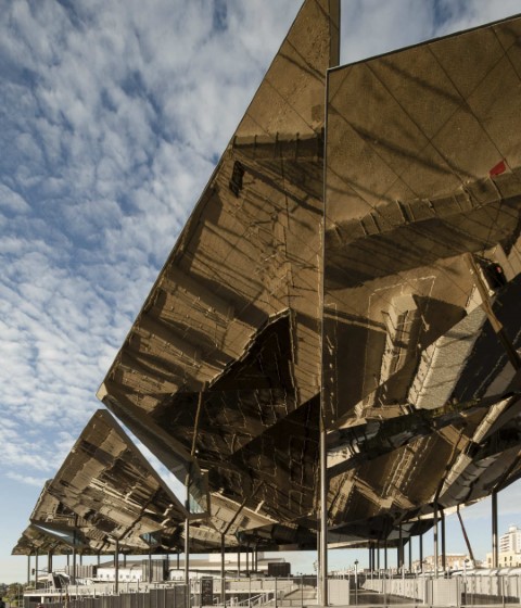 Mercat dels Encants by b720. Photography © RAFAEL VARGAS Mercat dels Encants by b720. Photography © RAFAEL VARGAS
