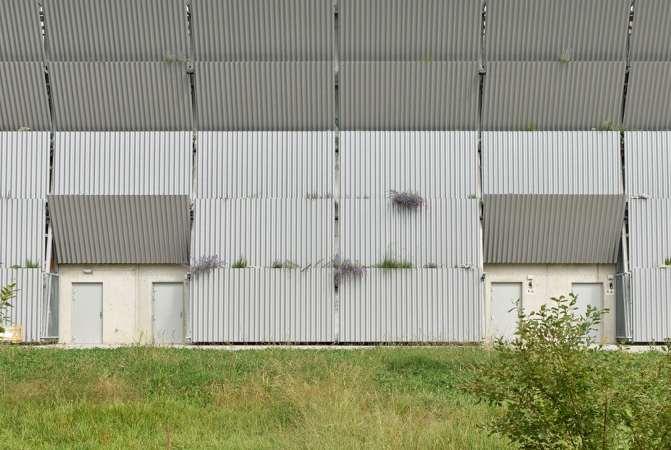 Unterfeld Energy Centre by Lütjens Padmanabhan Architekt*innen. Photograph by Philip Heckhausen Unterfeld Energy Centre by Lütjens Padmanabhan Architekt*innen. Photograph by Philip Heckhausen