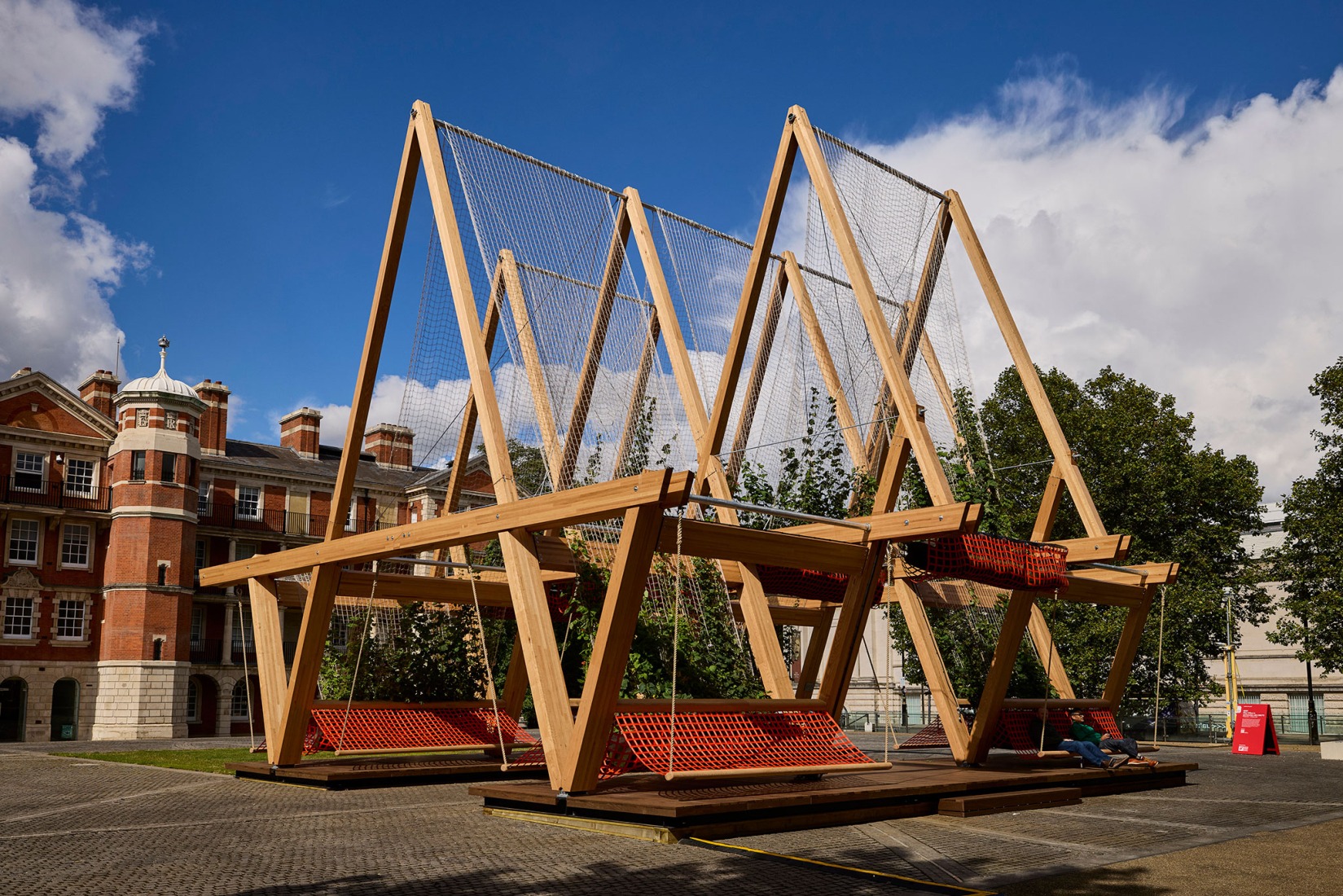 Vert Pavilion, towards a cooler and greener city, by Diez Office. Photograph by Petr Krejci. Vert Pavilion, towards a cooler and greener city, by Diez Office. Photograph by Petr Krejci.