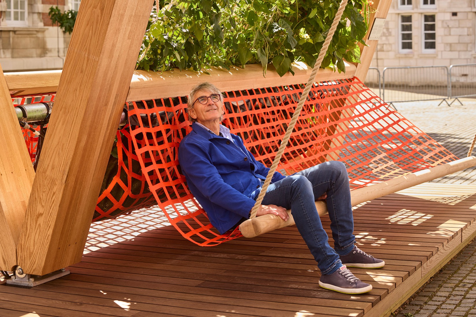 Vert Pavilion, towards a cooler and greener city, by Diez Office. Photograph by Petr Krejci. Vert Pavilion, towards a cooler and greener city, by Diez Office. Photograph by Petr Krejci.