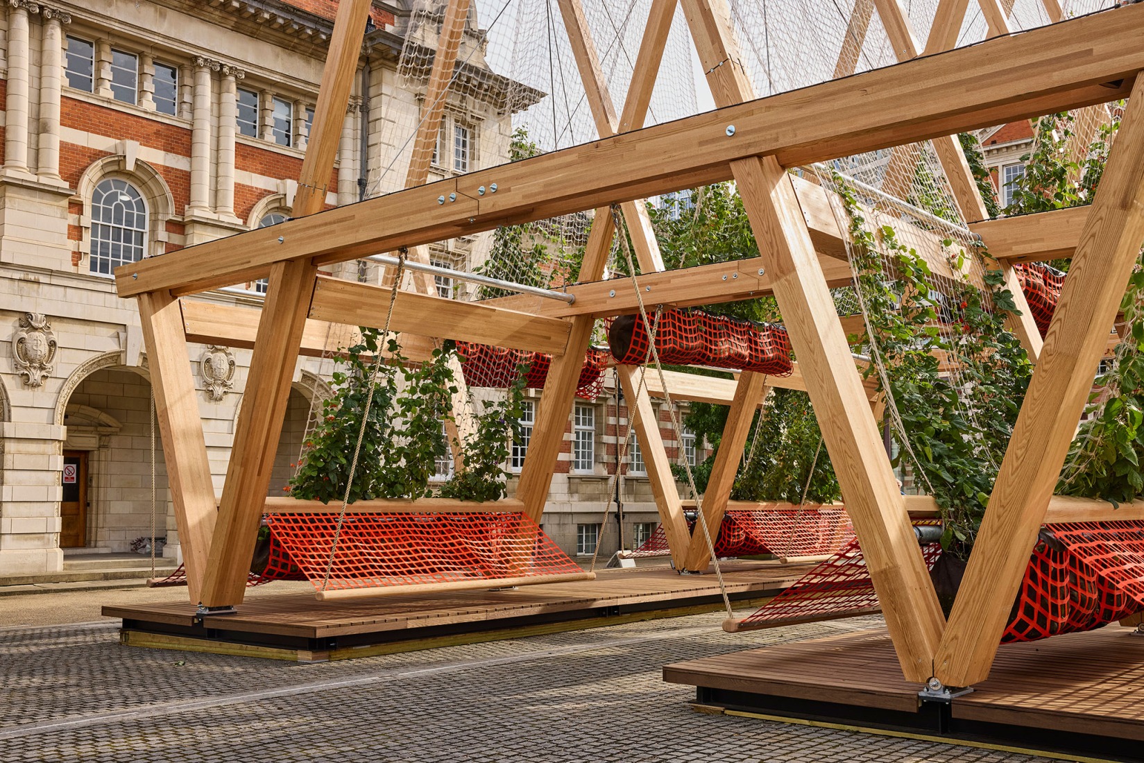 Vert Pavilion, towards a cooler and greener city, by Diez Office. Photograph by Petr Krejci. Vert Pavilion, towards a cooler and greener city, by Diez Office. Photograph by Petr Krejci.