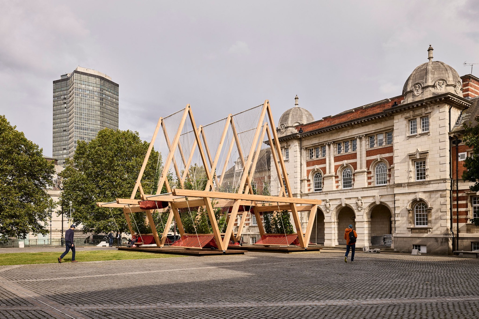 Vert Pavilion, towards a cooler and greener city, by Diez Office. Photograph by Petr Krejci. Vert Pavilion, towards a cooler and greener city, by Diez Office. Photograph by Petr Krejci.