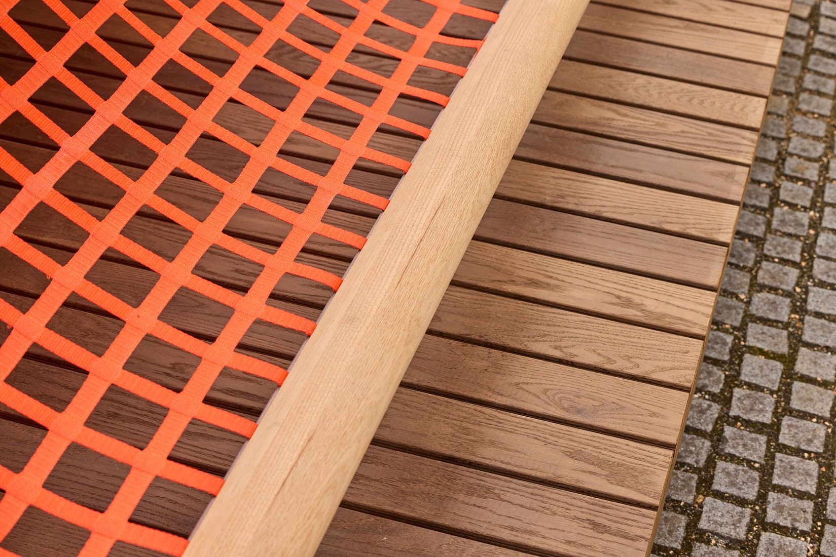 Vert Pavilion, towards a cooler and greener city, by Diez Office. Photograph by Petr Krejci. Vert Pavilion, towards a cooler and greener city, by Diez Office. Photograph by Petr Krejci.