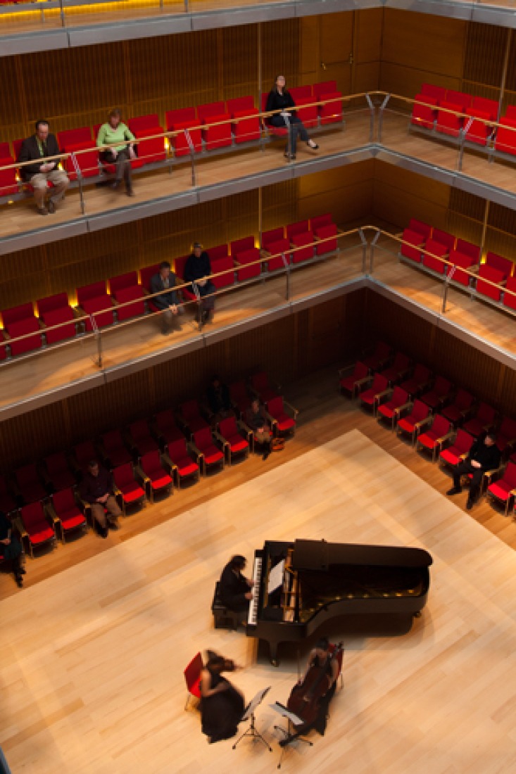 Hall. © RENZO PIANO BUILDING WORKSHOP, 2010.