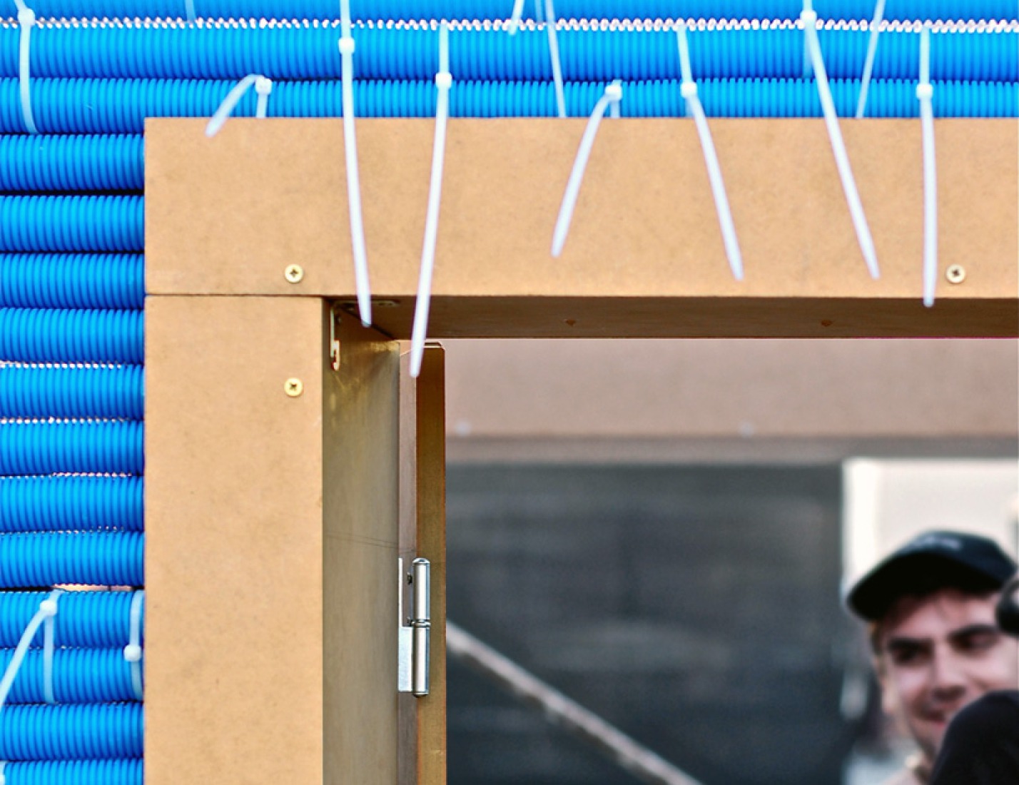 Door detail. Bluetube Bar by DOSE. Photography © Carlos Trancoso / Dose