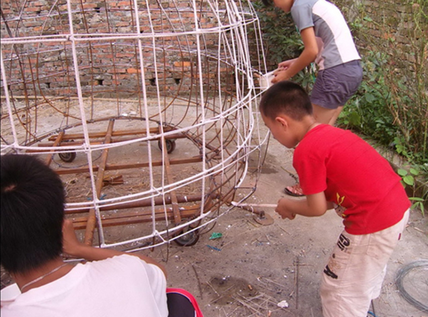 Casa huevo por Dai Haifei. Proceso de construcción.