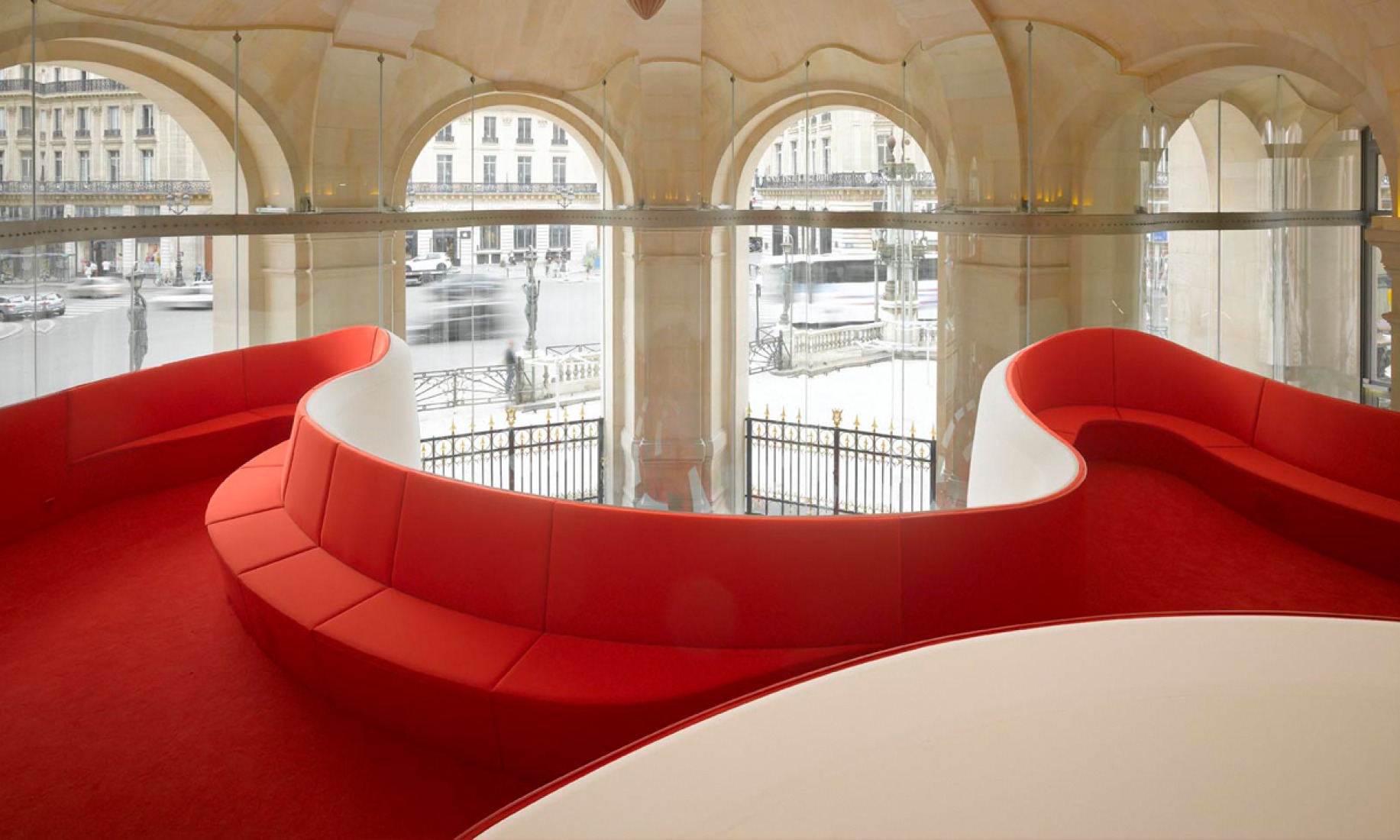 Mezzanine view. The Opera Garnier Restaurant by Odile Decq Benoit Cornette. Photography © Roland Halbe. ODBC.