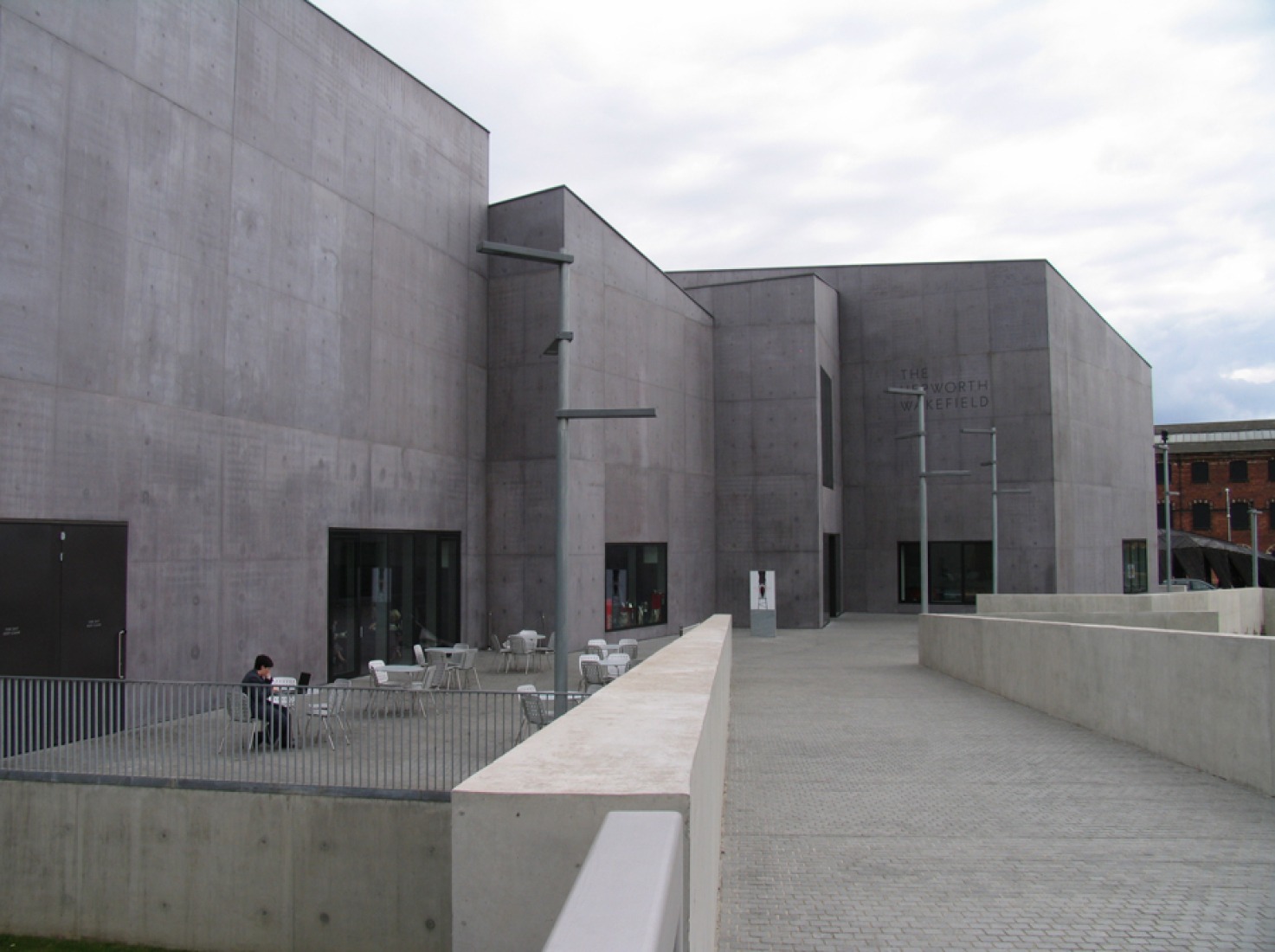 The Hepworth Wakefield. West Yorkshire, UK. 2011. Photography © José Juan Barba