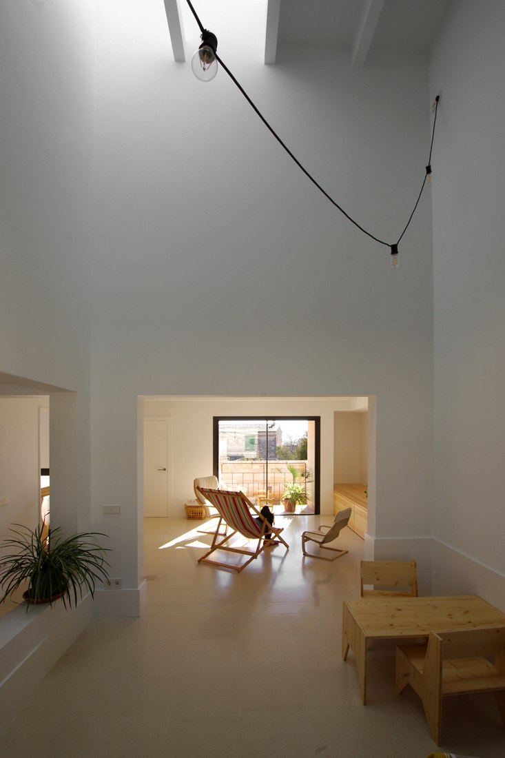 Interior view. Jordi and Africa´s home by TEd´A architects. Photography © TEd´A arquitectes.