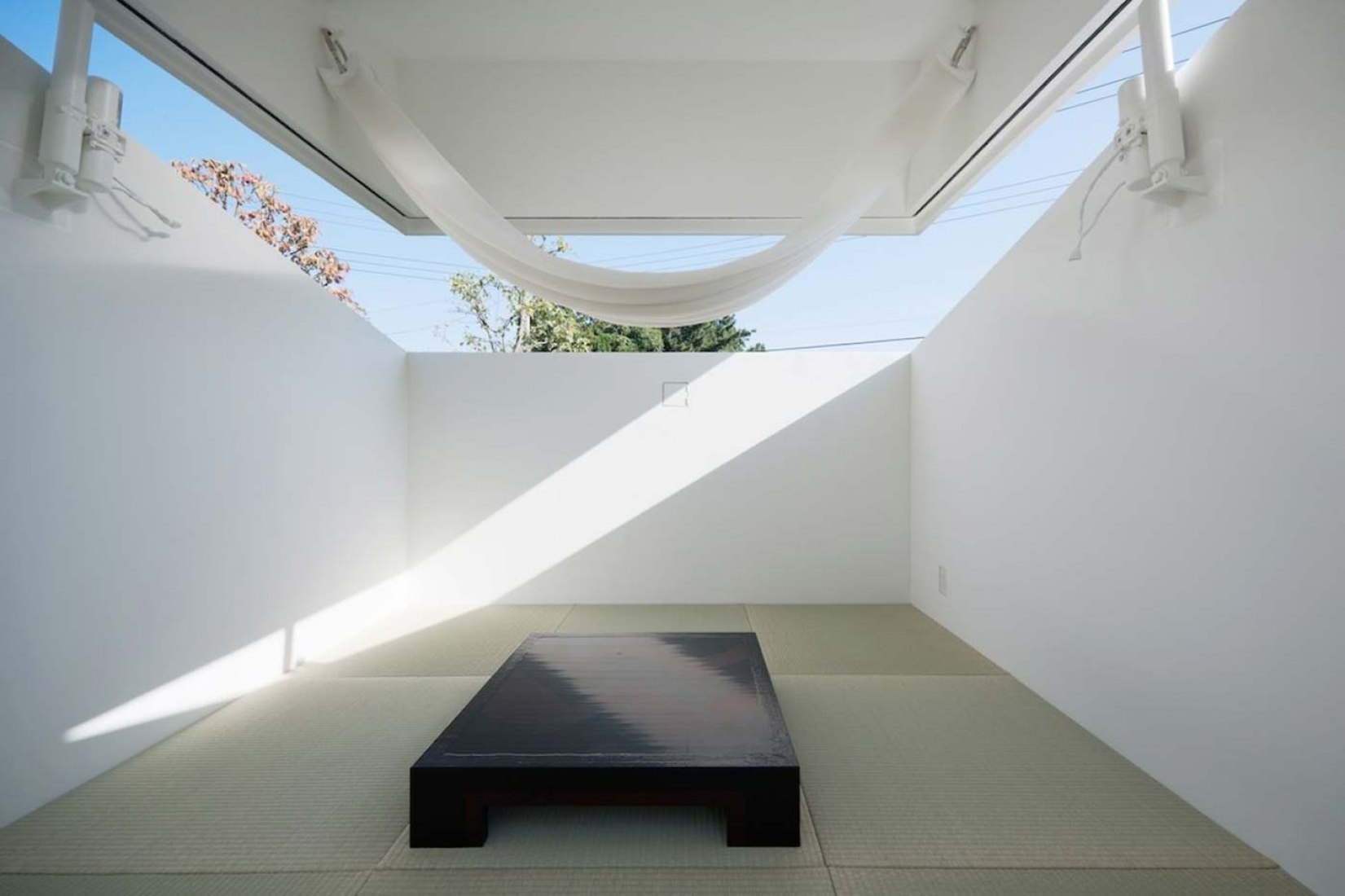 Photography courtesy of Schema Architecture Office © TakumiOta.