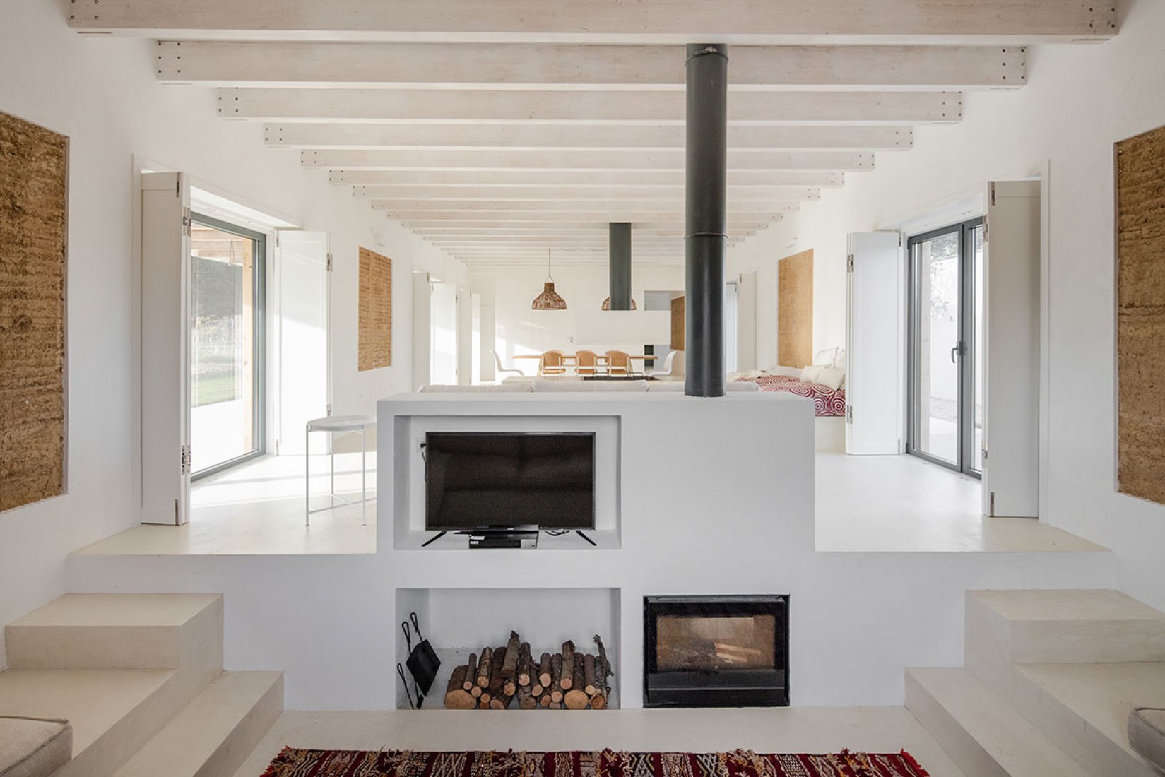 Interior view living room. Vineyard house by Blaanc. Photography © João Morgado.