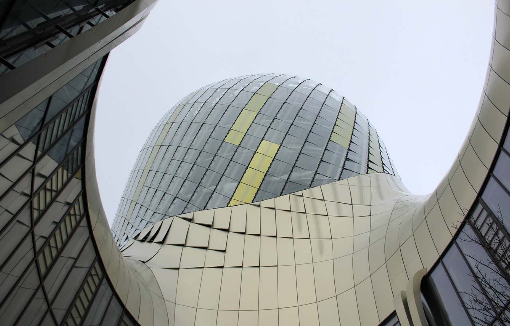 Exterior view. Cité du Vin by X-TU. Photography © Cité du Vin.