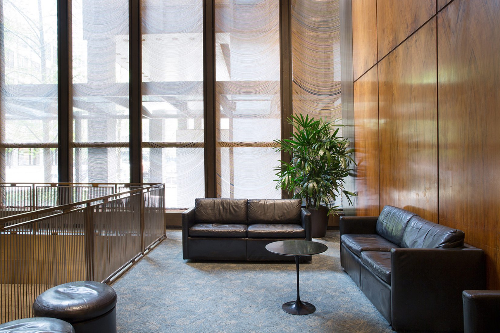 Vista interior. El Four Seasons por Philip Johnson. Fotografía cortesía de Wright.