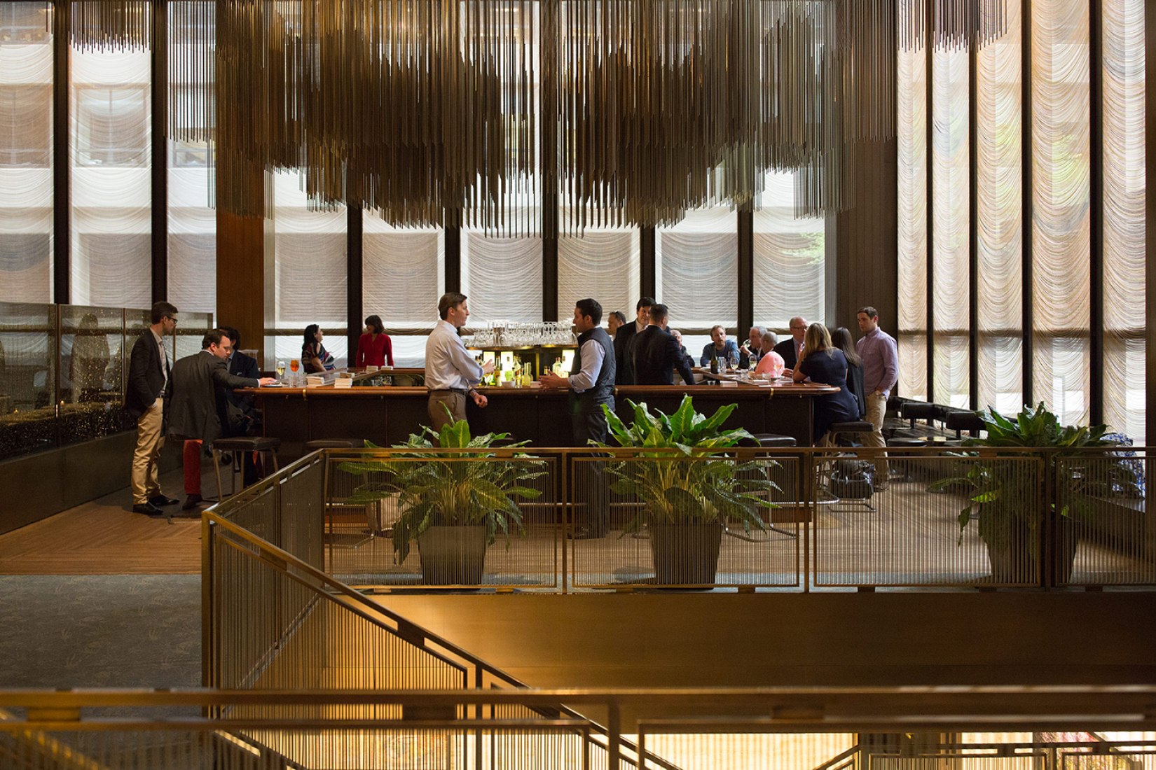 Vista interior. El Four Seasons por Philip Johnson. Fotografía cortesía de Wright.