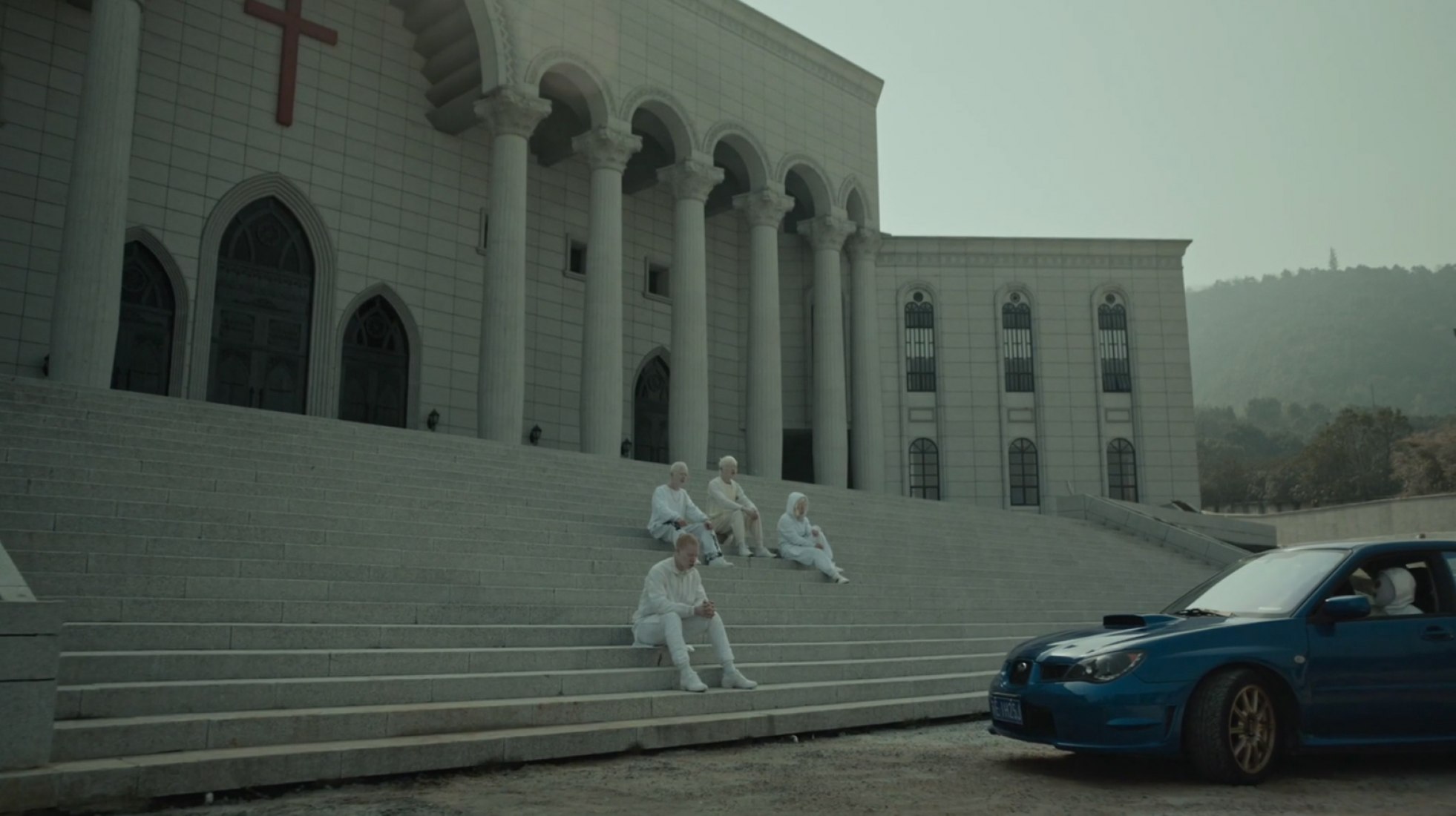 Videoclip para "Gosh" por Jamie XX