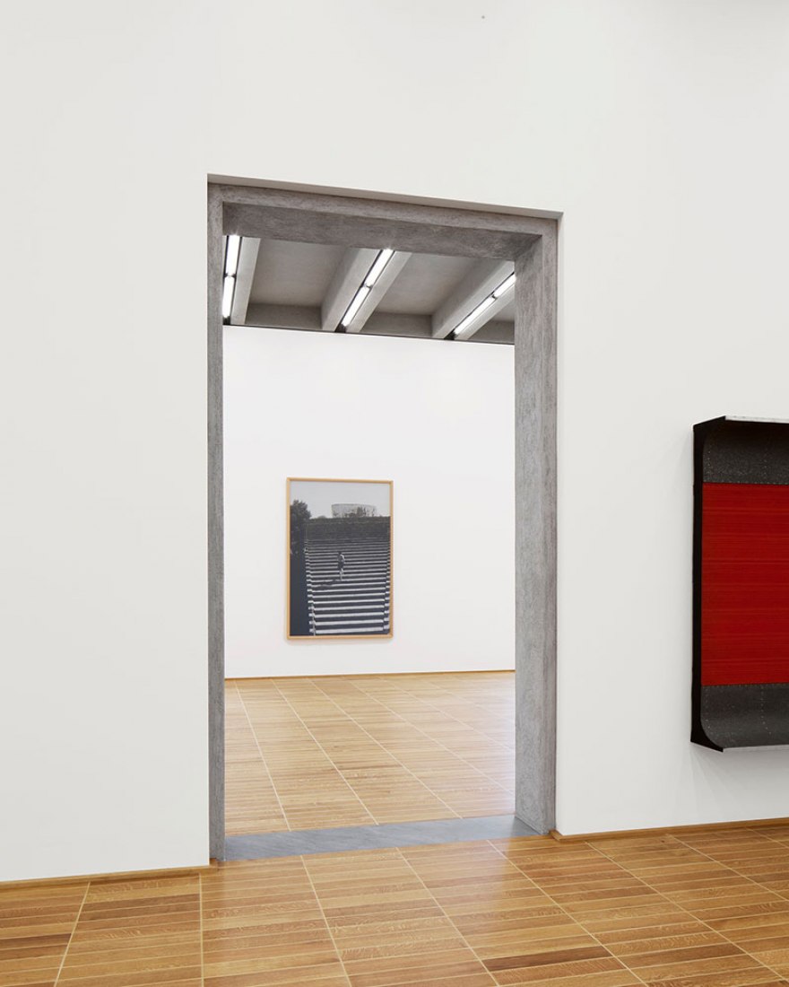 Villa Malaparte, Capri, Günther Förg, 1983/2005. Kunstmuseum Basel, Gift of the artist 2005 and in the foreground: Donald Judd, Untitled, 1962, Kunstmuseum Basel, purchased 1984. Photography © Stefano Graziani.