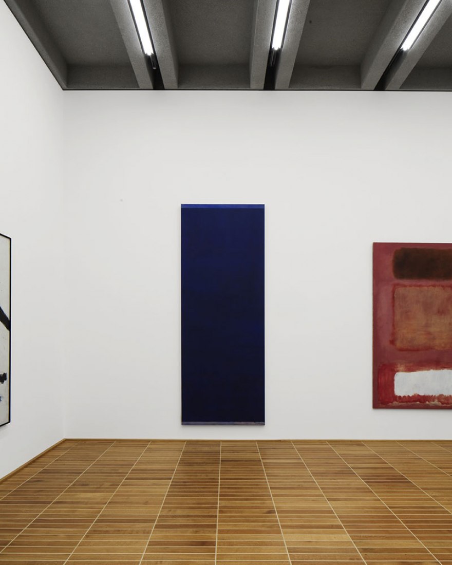 "Day Before One / No. 16 (Red, White and Brown)", Barnett Newman / Mark Rothko, 1951 / 1957 (Detail). Kunstmuseum Basel. Photography © Stefano Graziani.