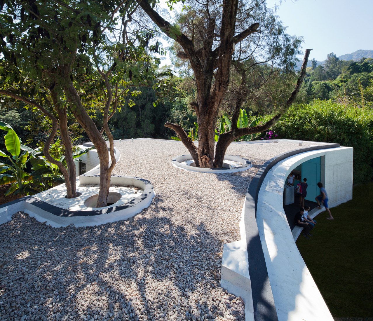 Tepoztlan Lounge by Cadaval & Solà-Molrales. Photography © Diego Berruecos.