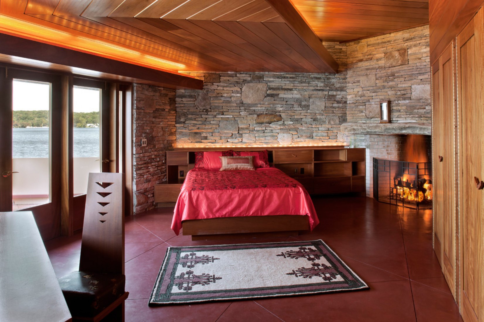 Vista interior. Casa Massaro por Frank Lloyd Wright. Imagen cortesía de Private Islands Online.