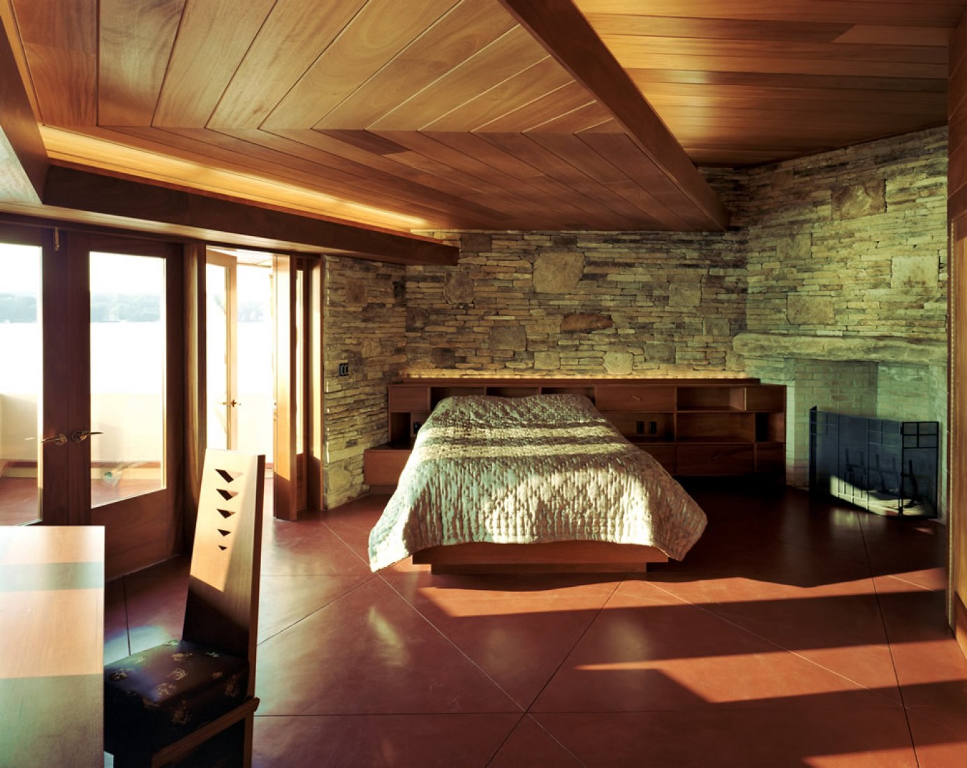 Vista interior. Casa Massaro por Frank Lloyd Wright. Imagen cortesía de Private Islands Online.