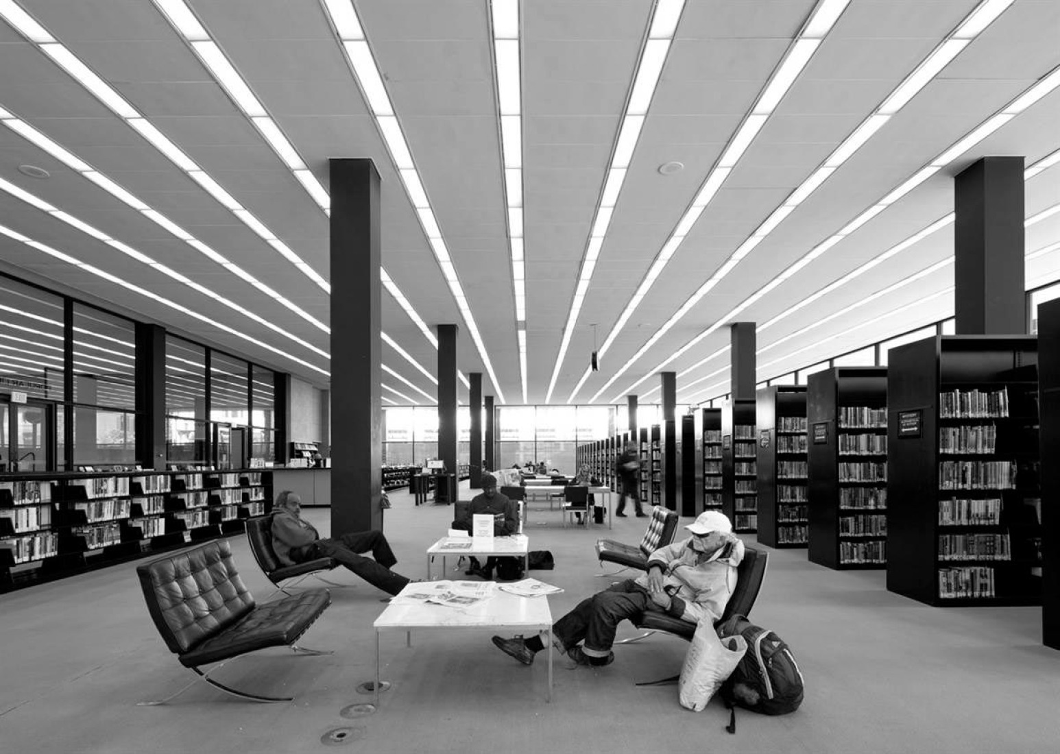 Biblioteca Martin Luther King, Jr. Memorial. Cortesía de DCPL Collection, DC Community Archives, Washingtoniana Division, DC Public Library. Vía Mecanoo.