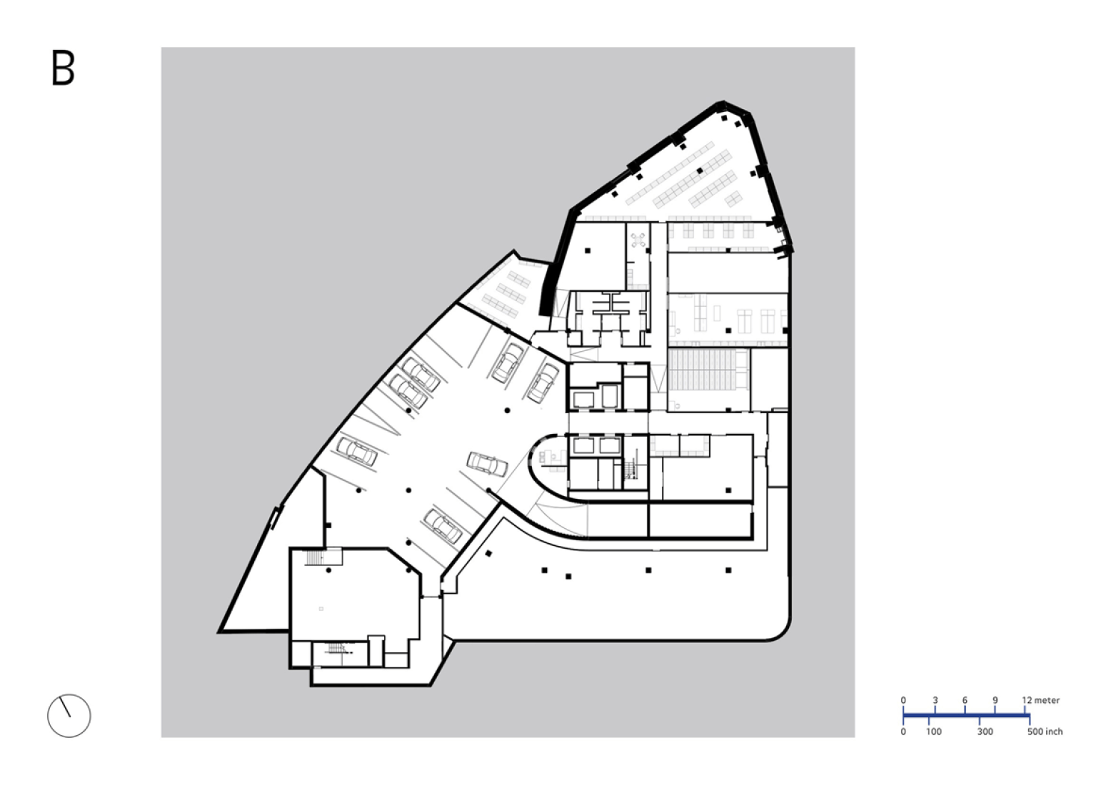 Plano de planta baja. Edificio municipal Bruce C. Bolling por Mecanoo & Sasaki Associates.