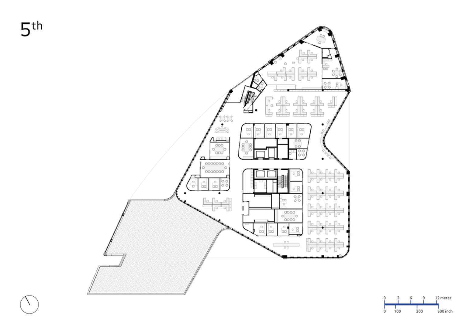 Plano de planta quinta. Edificio municipal Bruce C. Bolling por Mecanoo & Sasaki Associates.