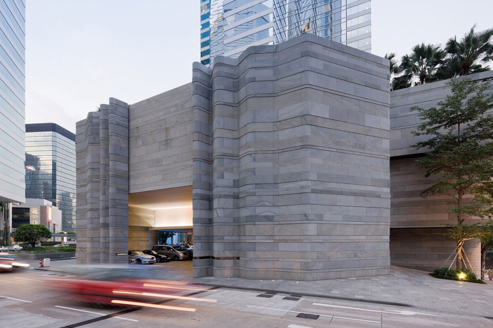 Exterior view entrance parking. Pacific Place by Thomas Heatherwick. Photography courtesy of Heatherwick Studio.