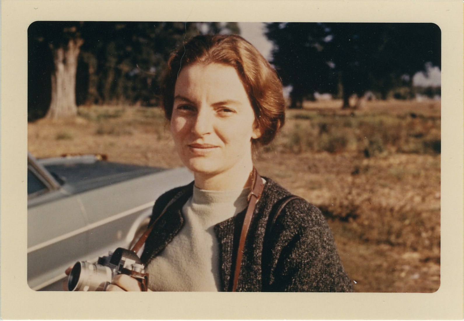 Denise Scott Brown in Berkeley, California, 1965. Image courtesy of Barcelona Roca Gallery.