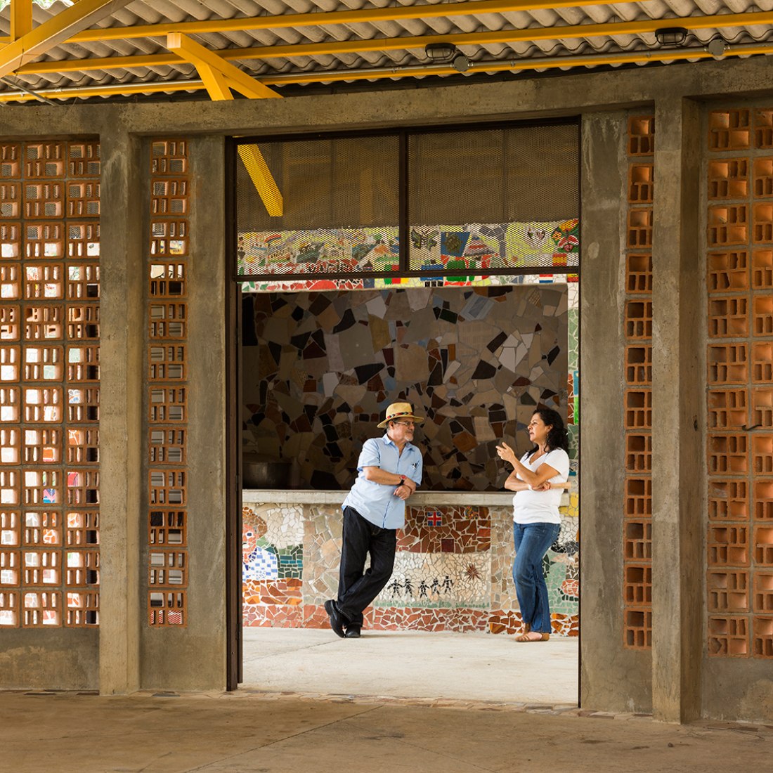 Inside view. Community centre of El Rodeo de Mora by Fournier Rojas Architects. Photography © Fernando Alda.