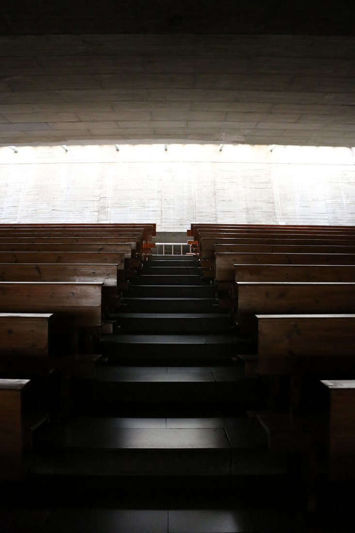 Interior view. Our Lady of the Rosary of the Philippines by Cecilio Sánchez-Robles Tarín. Photography © Elena Gallego / METALOCUS.