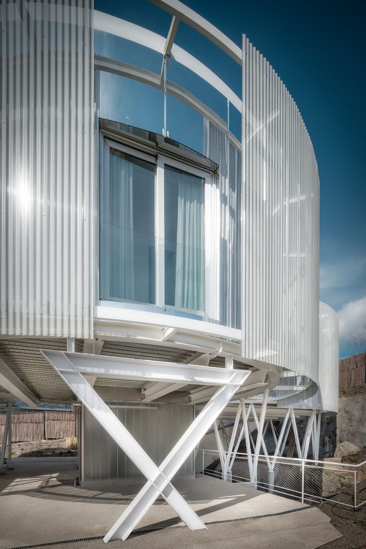 Exterior view facade. Toboggan House by Z4Z4. Photography courtesy of Imagen Subliminal © Miguel de Guzmán y Rocío Romero.